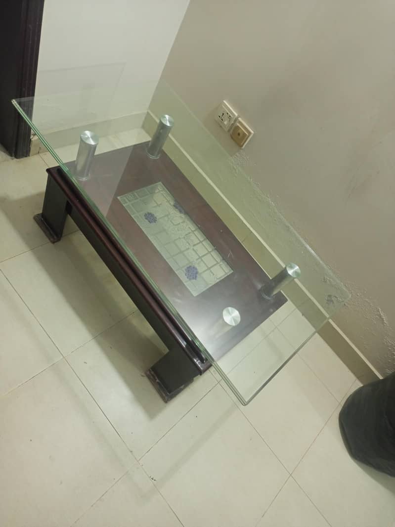 CENTER TABLE WITH GLASS - Coffee Tables - 1120917886