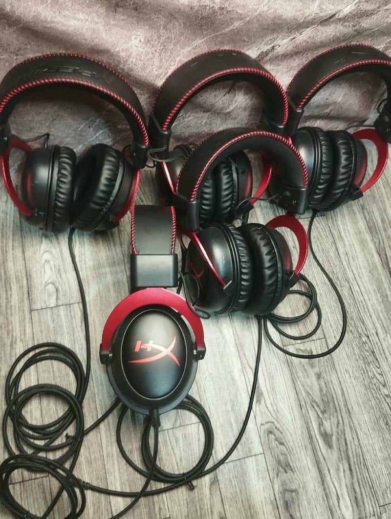 HyperX Cloud 2 Gaming Headset - 10/10 Like New 2