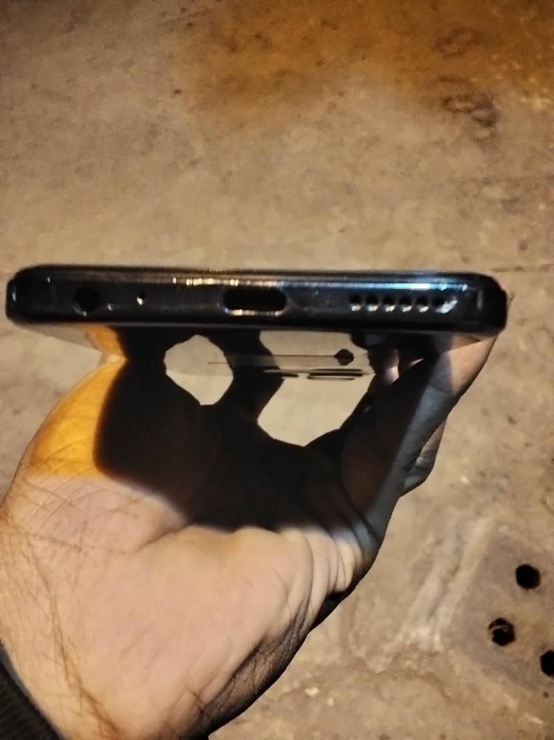 Tecno Spark 10C 3