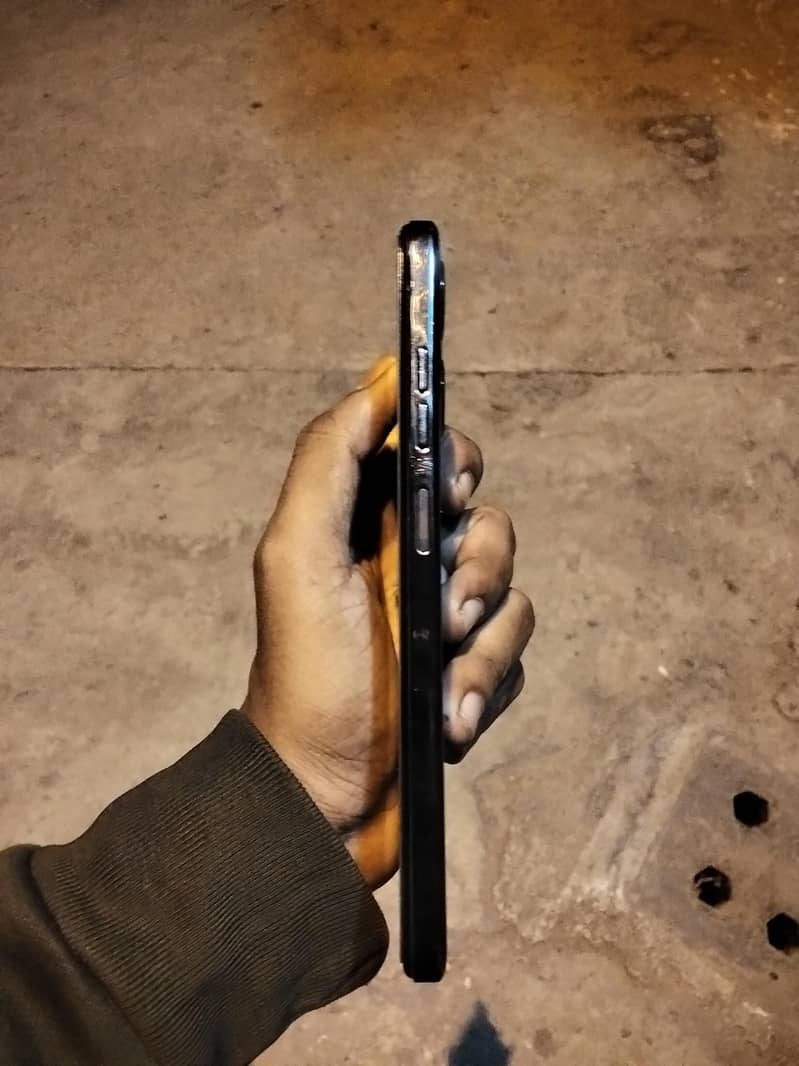Tecno Spark 10C 4