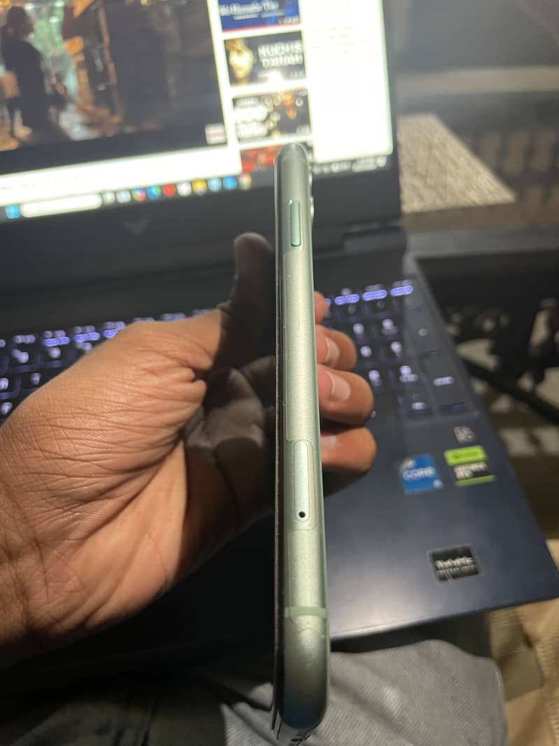 Apple iPhone 11 1