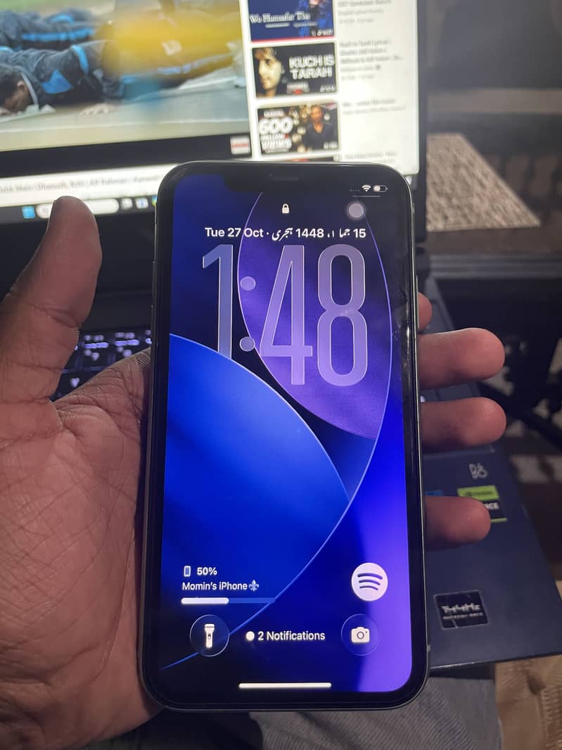 Apple iPhone 11 6