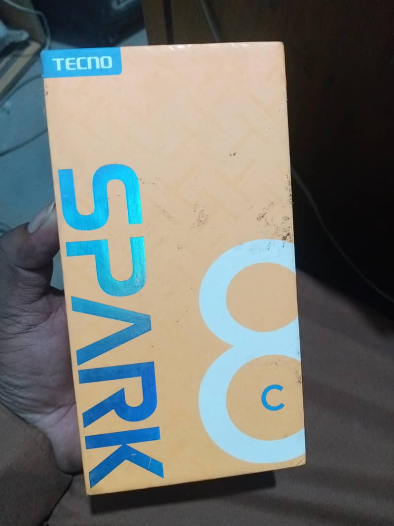 Tecno Spark 8C 0