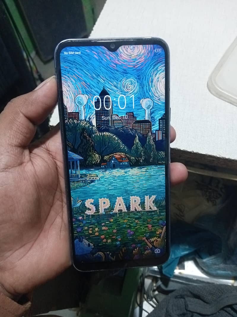 Tecno Spark 8C 1