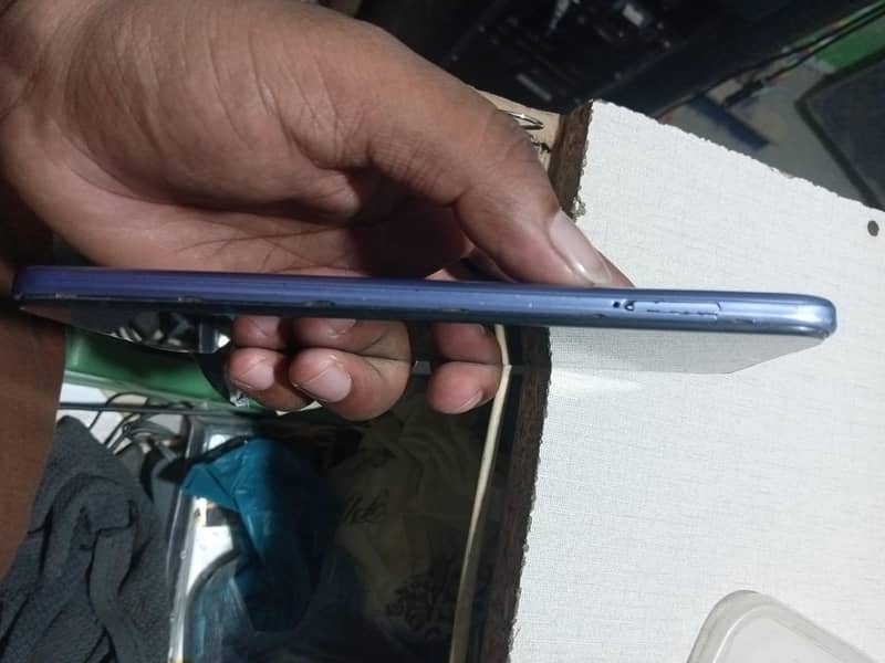 Tecno Spark 8C 2