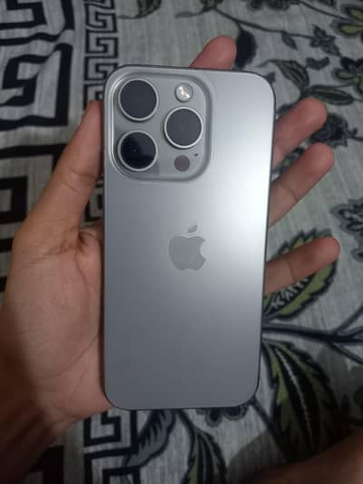 Apple iPhone 15 Pro