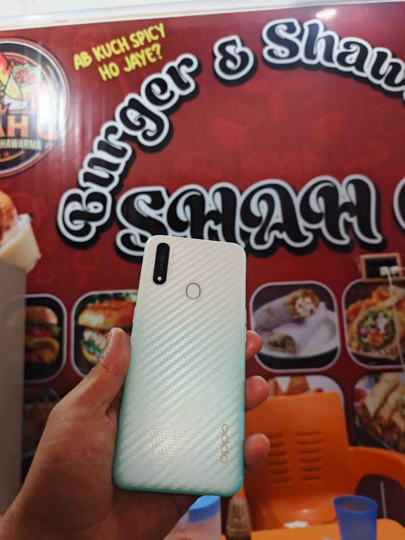 OPPO A31 1