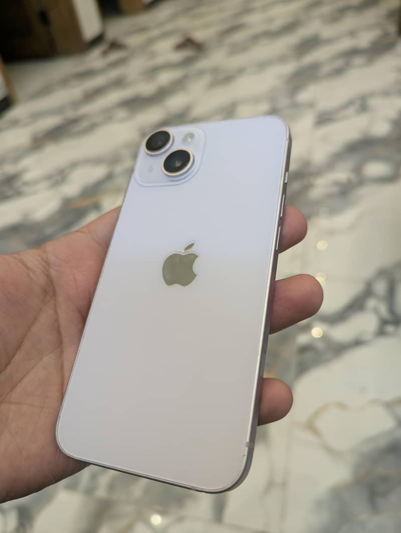 Apple iPhone 14 1