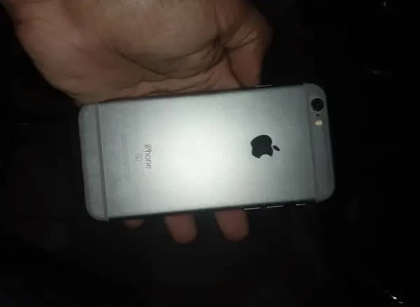 Apple iPhone 6 1