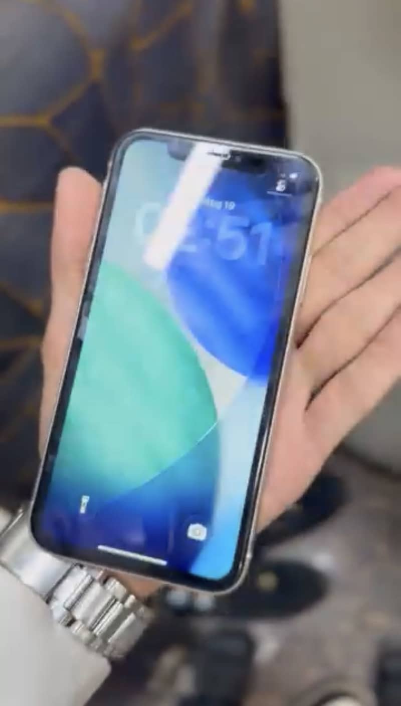 Apple iPhone 11 1