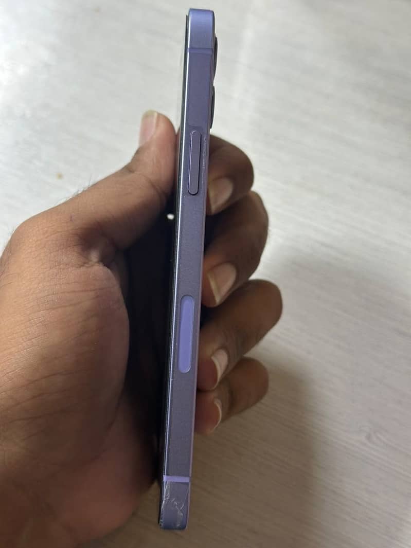 Apple iPhone 12 0