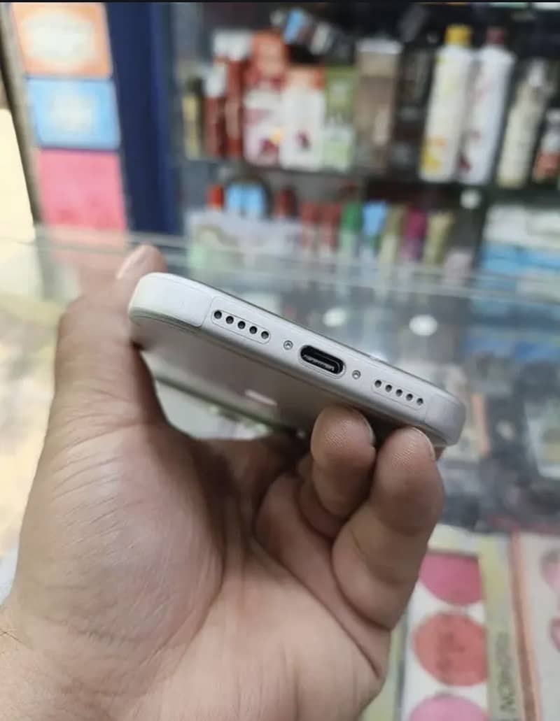 Apple iPhone 17 Pro 5