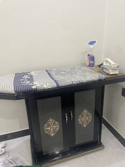 Iron table