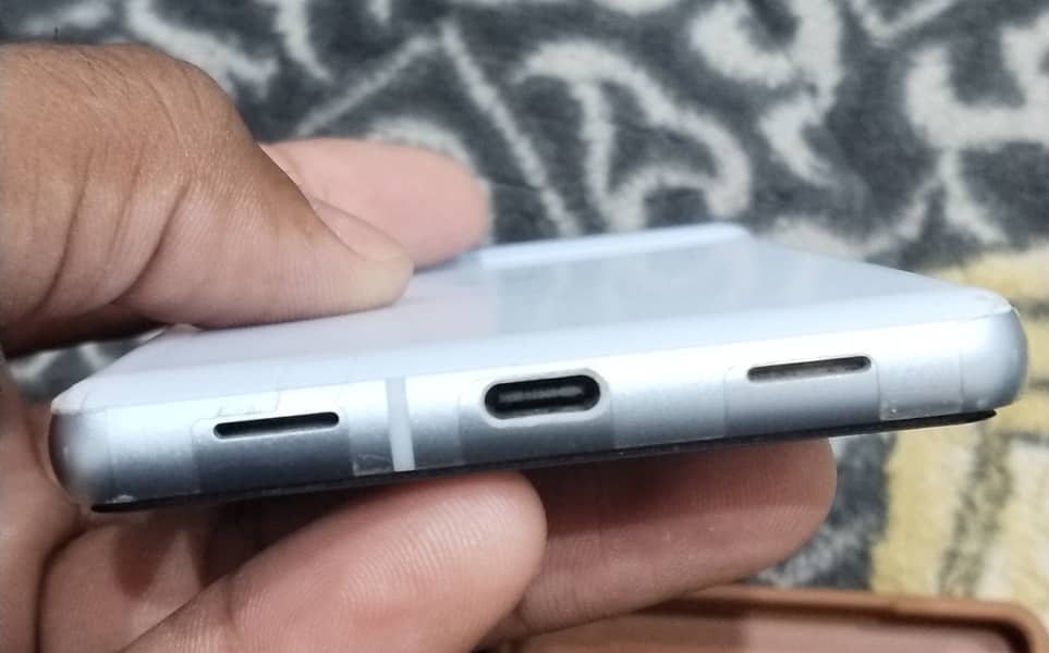 Google Pixel 7a 1
