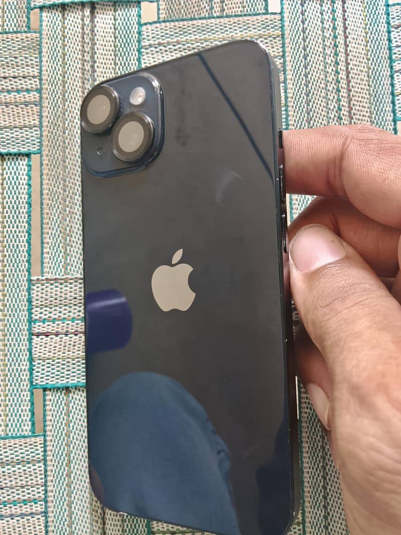 Apple iPhone 14 3
