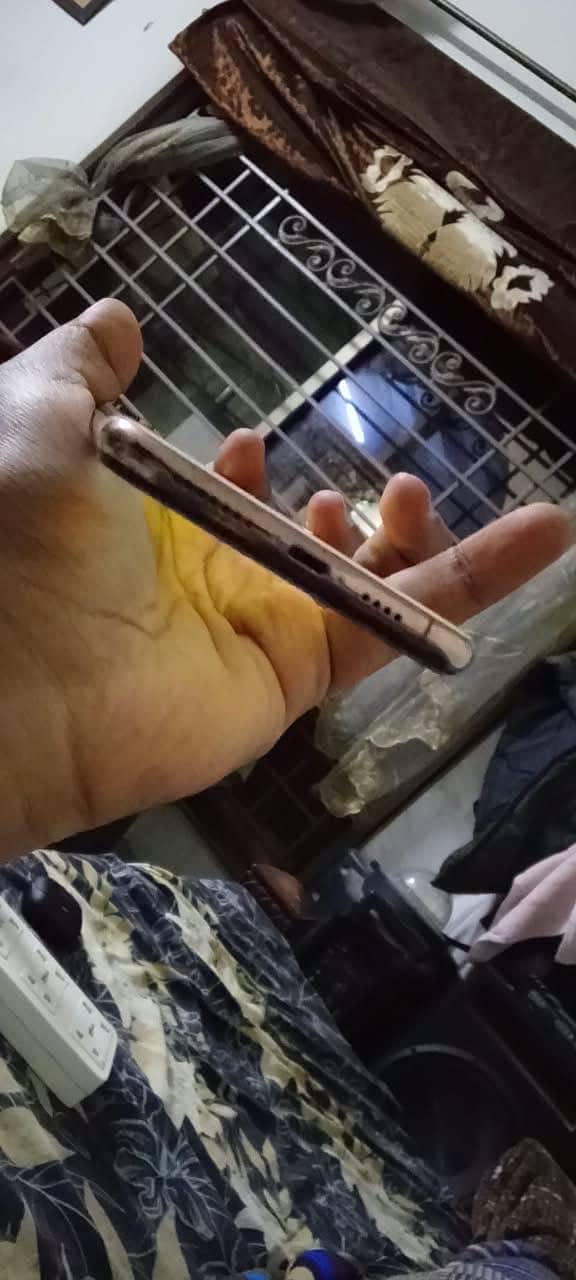 Apple iPhone XS Max 8