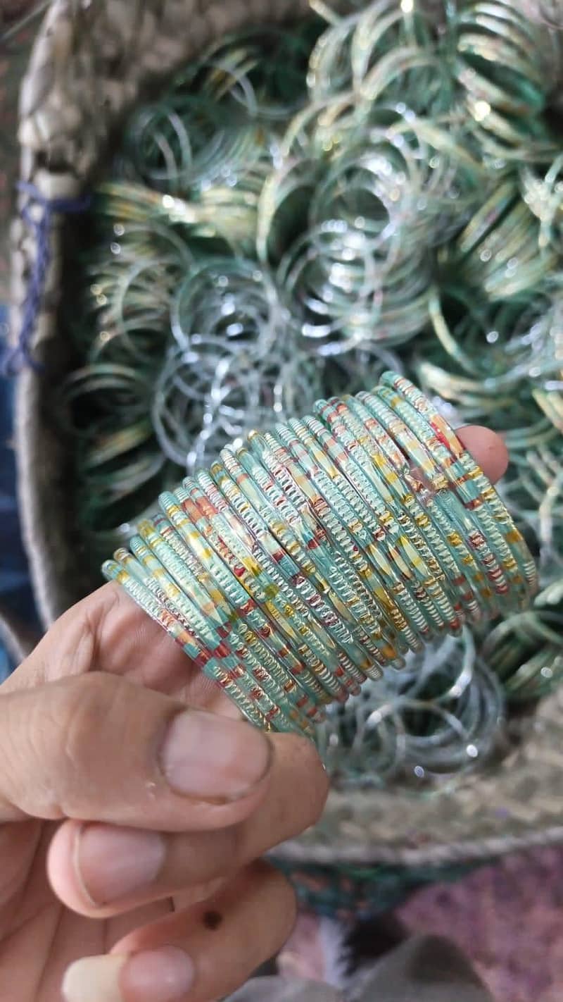 glass bangle 1