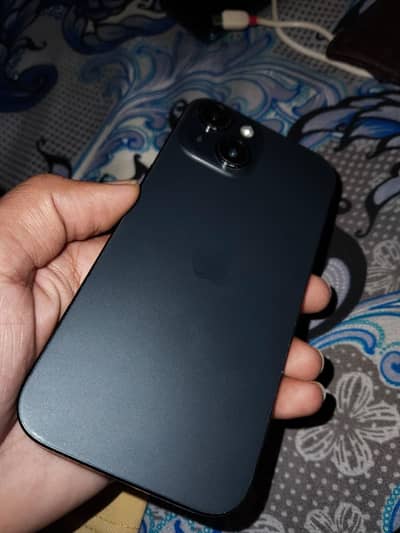Apple iPhone 15