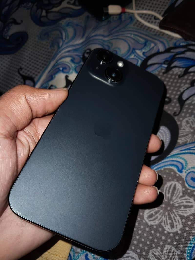 Apple iPhone 15 0