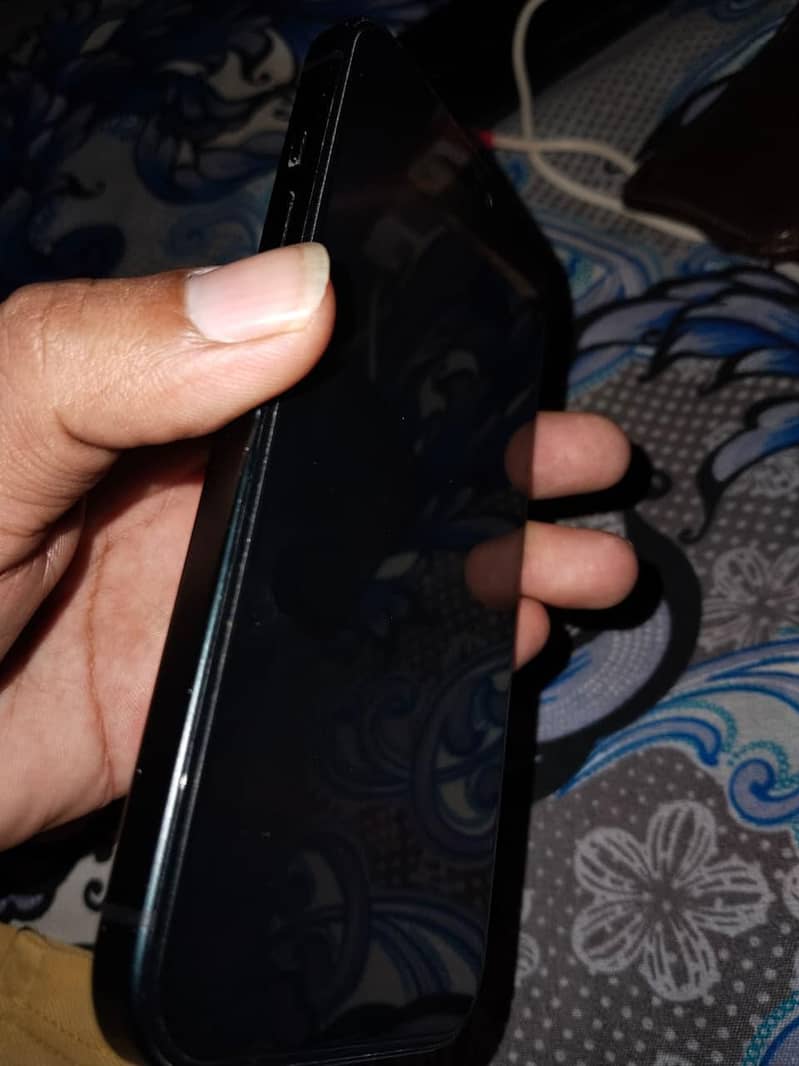 Apple iPhone 15 2