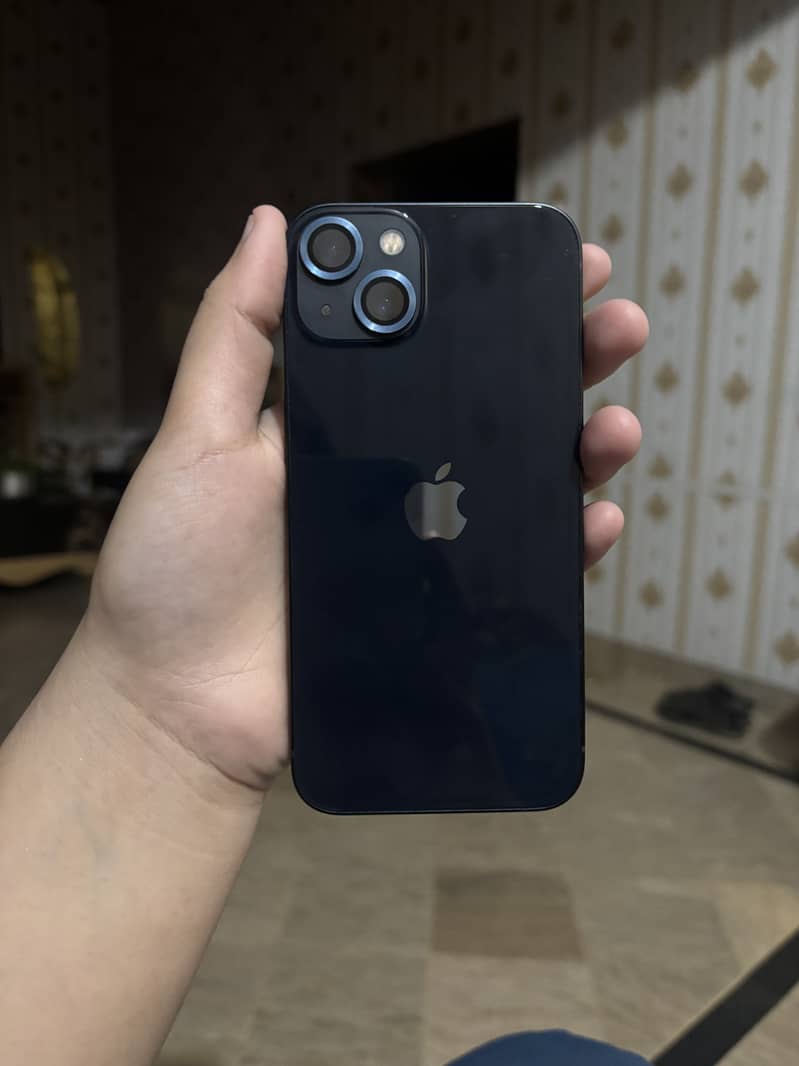 Apple iPhone 13 2
