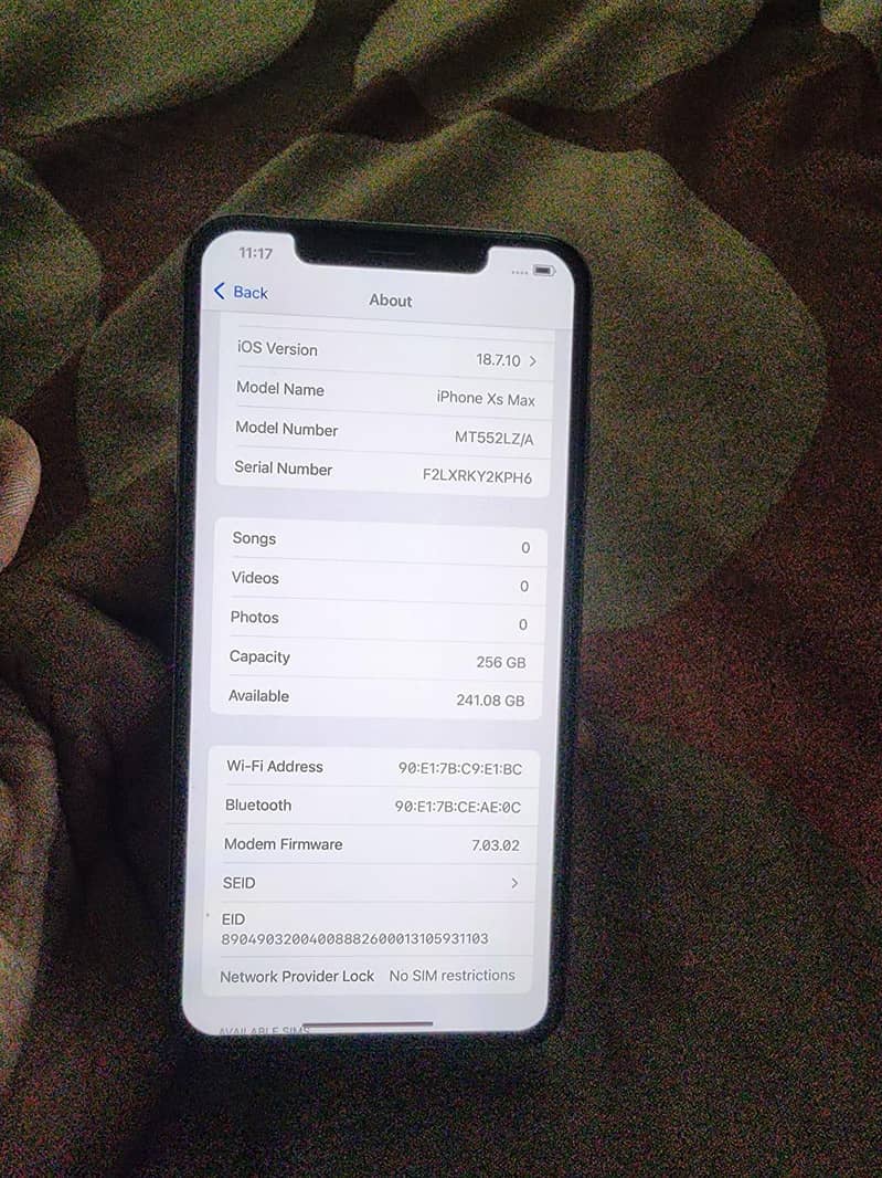 Apple iPhone X 0