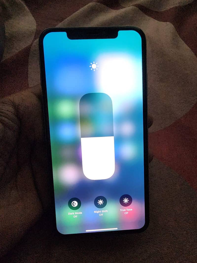 Apple iPhone X 5