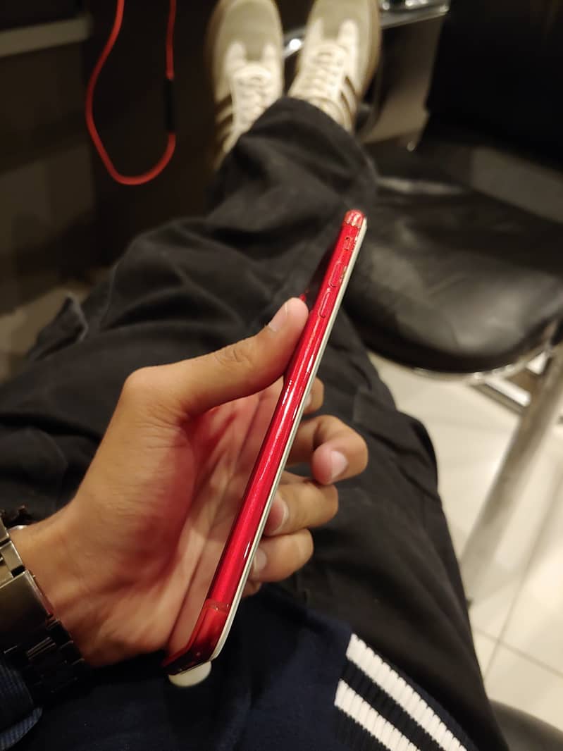 Apple iPhone 7 Plus 2