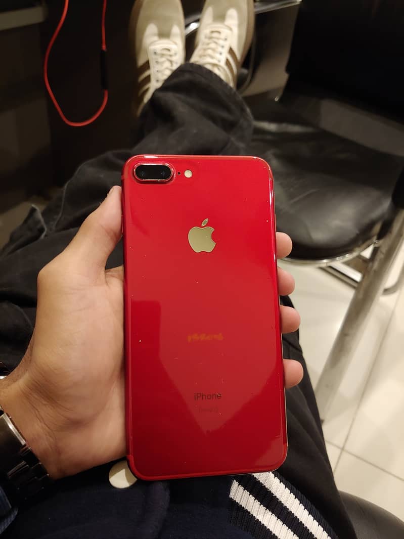 Apple iPhone 7 Plus 5