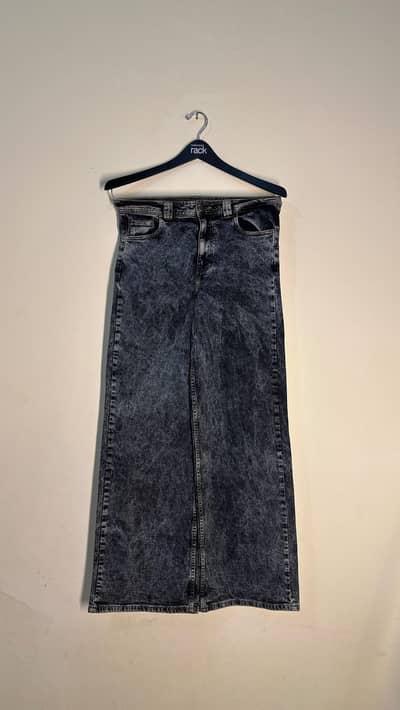 BAGGY PANTS IN DIFFERENT SIZES