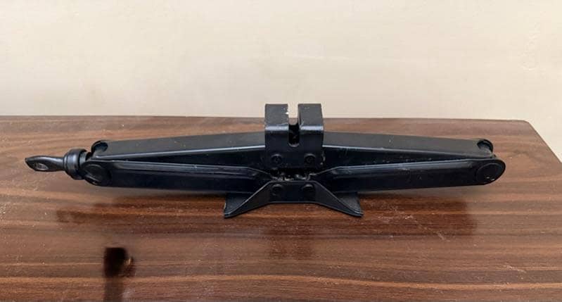Japanese Genuine Scissor Jack - 16 Inch - 2KG Lightweight - JDM Import