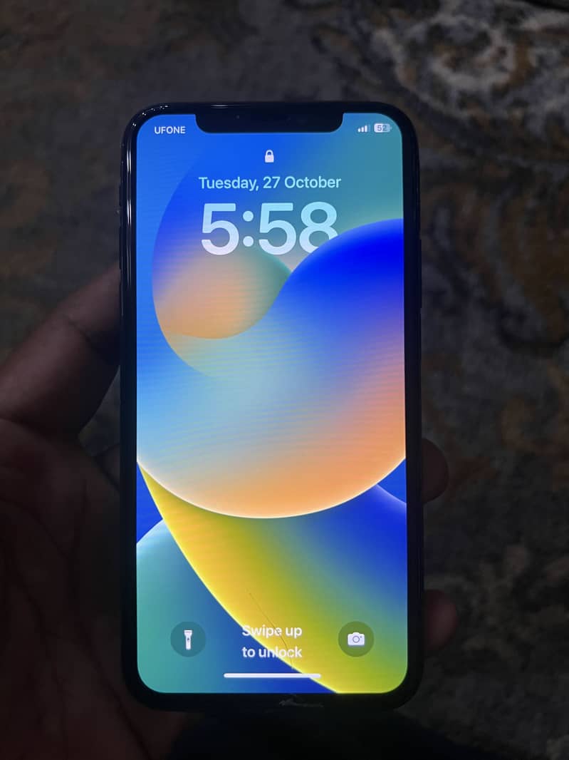 Apple iPhone X 3