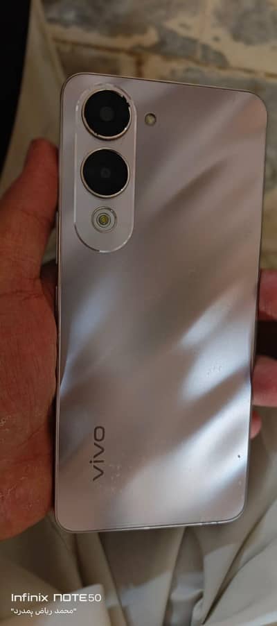Vivo Y04