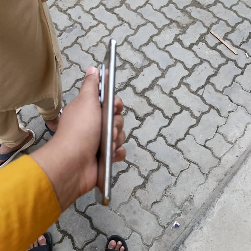 Tecno Spark 40 Pro 3