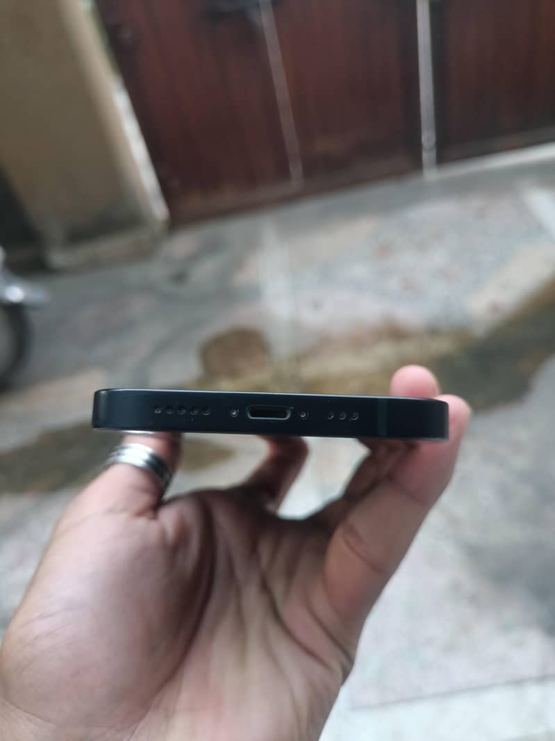 Apple iPhone 14 1
