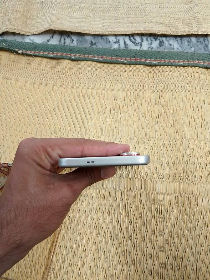 Infinix Hot 60 Pro - Mobile Phones - 1120919347