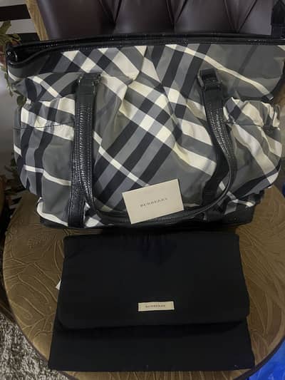 Authentic Burberry Beat Check Lowry Tote bag