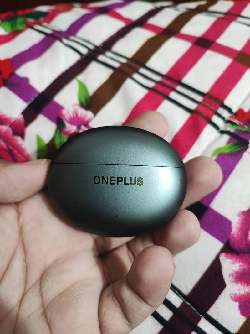 OnePlus buds 4 2