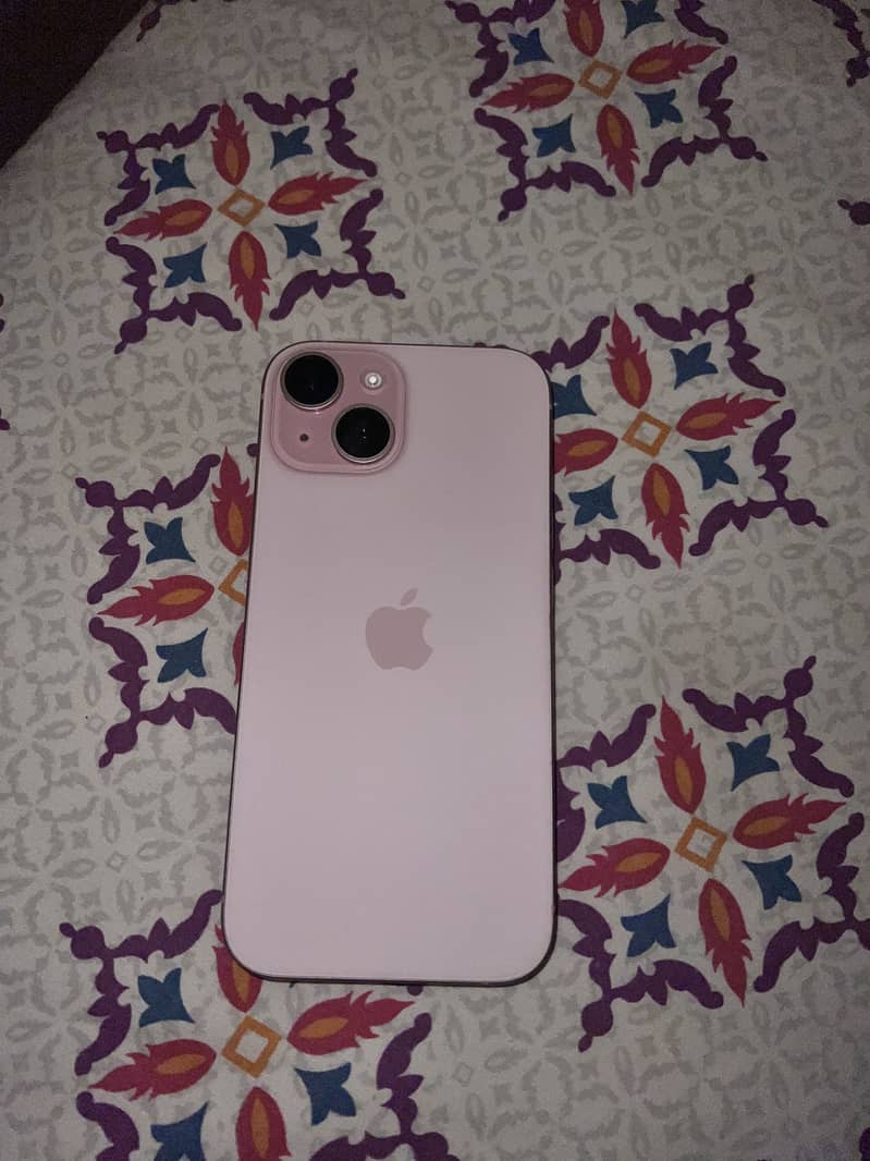 Apple iPhone 15 8