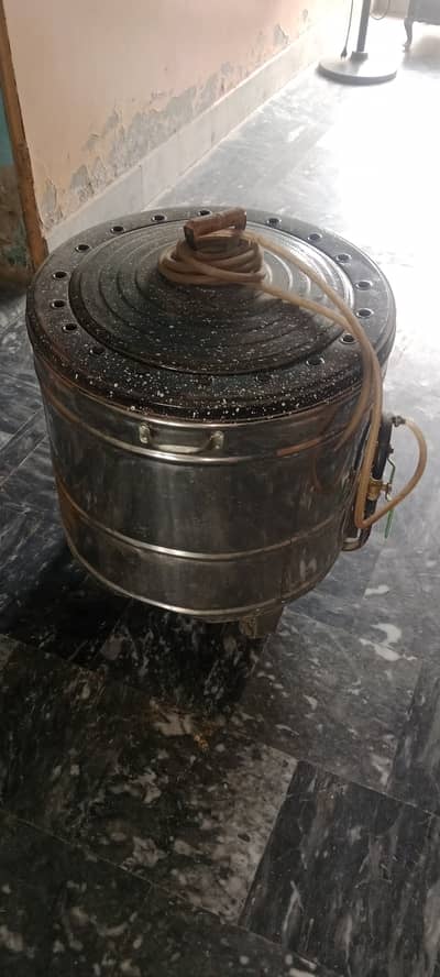 Gas tanoor just used one or 2 times brand new condition
