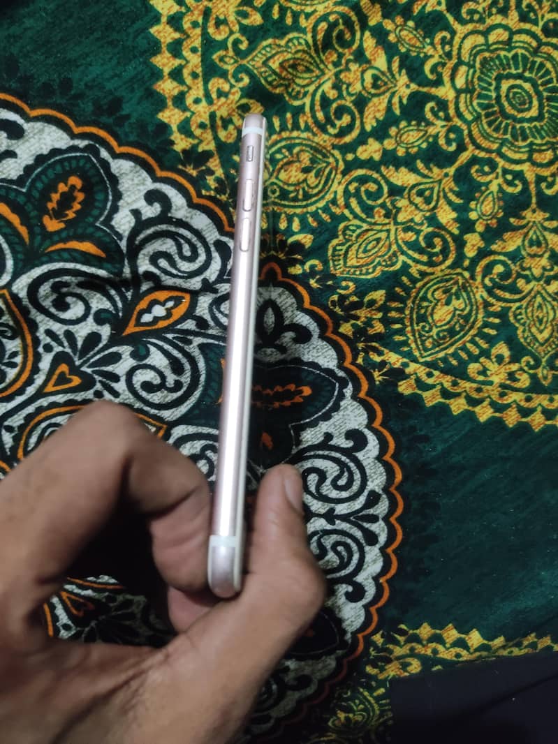 i phone7 - Mobile Phones - 1120919507