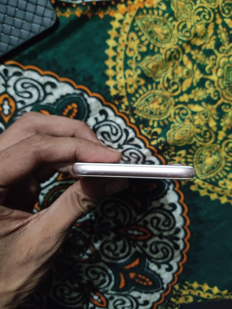 i phone7 - Mobile Phones - 1120919507