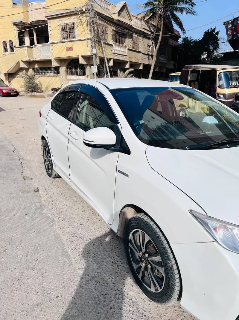 Honda grace 5