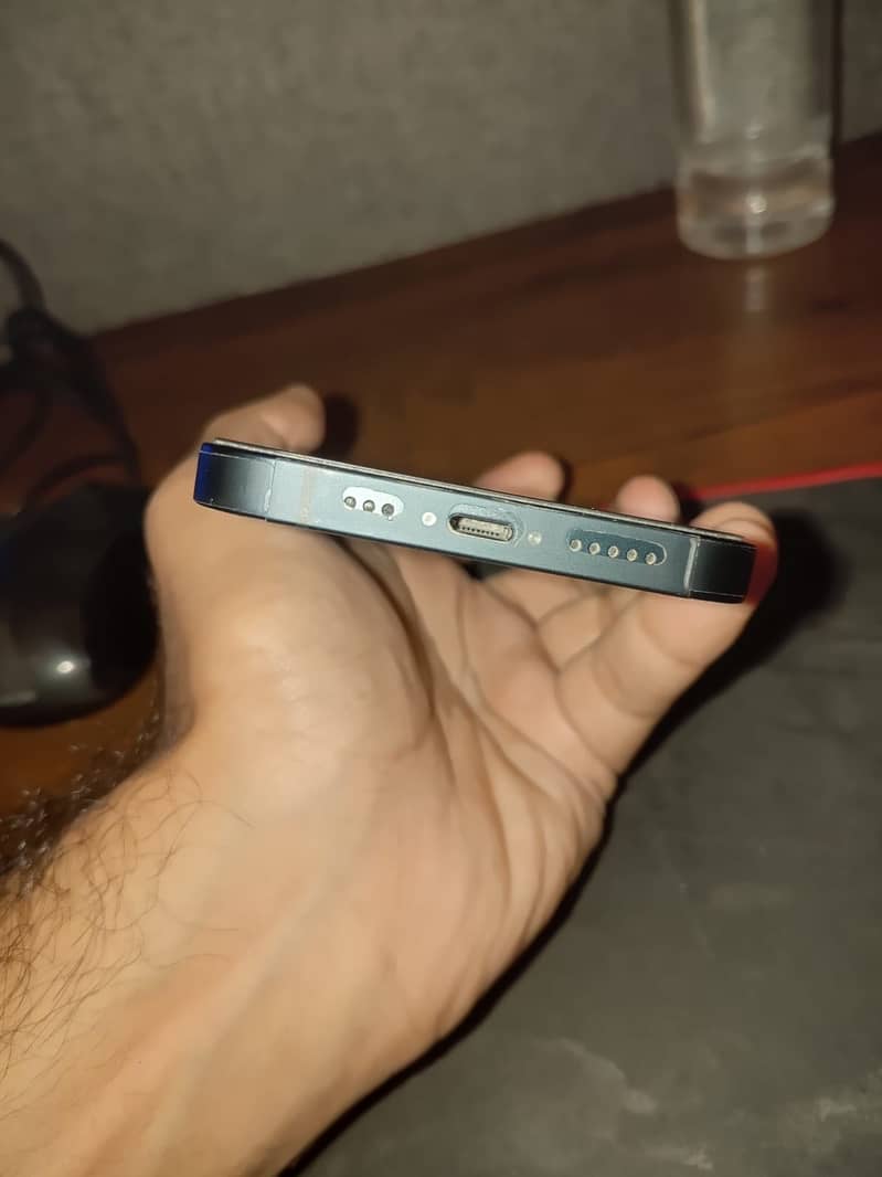 Apple iPhone 14 2