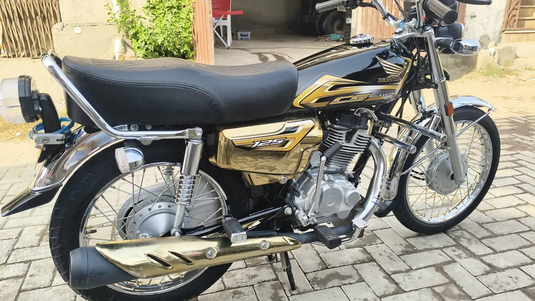 Honda self 6