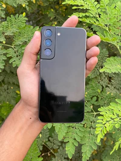 Samsung Mobile S22
