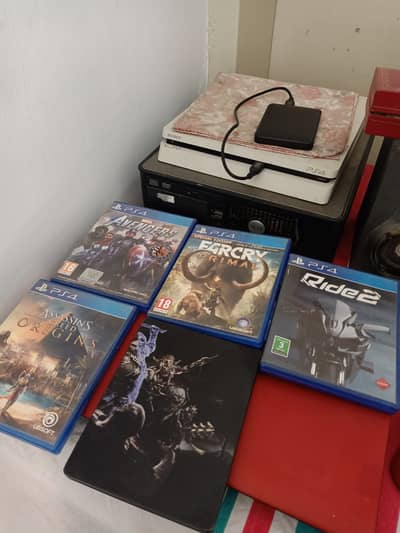 Ps4 slim glacier white 500gb jailbreak with all accessories and box