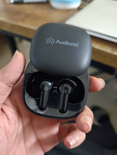 Wireless Earbuds Airbuds