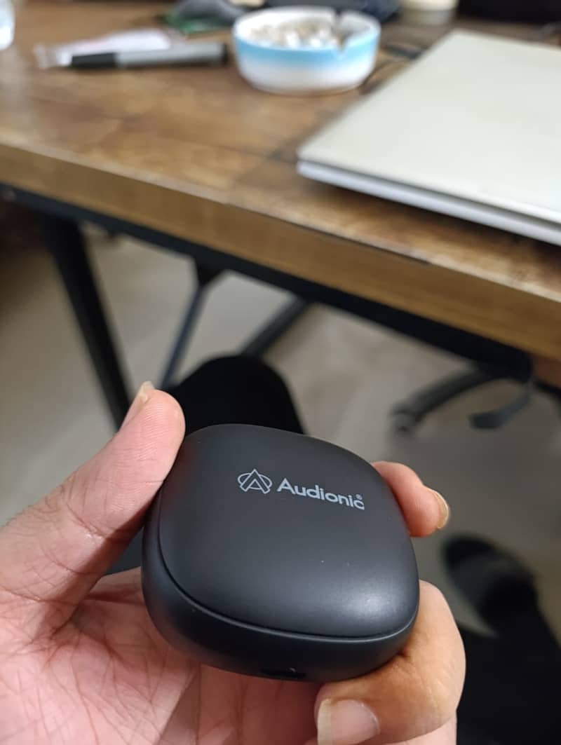 Wireless Earbuds Airbuds 4