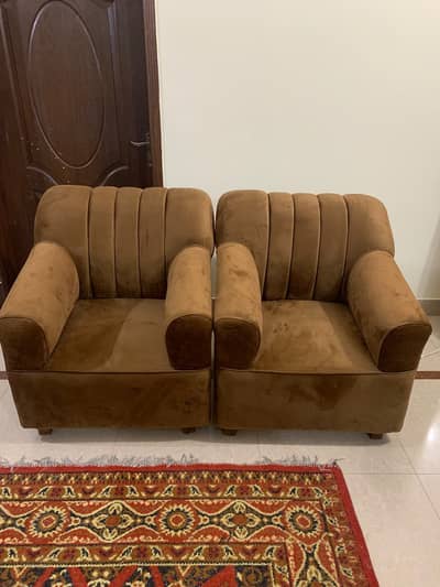 5 seaters sofa